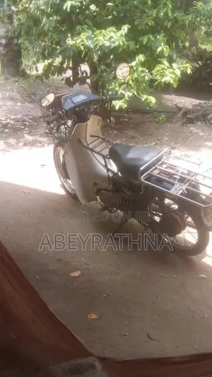 Yamaha Mate 80 1995 Motorbike (Used)