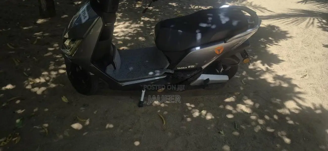 Yadea T5 2025 Motorbike (Used)