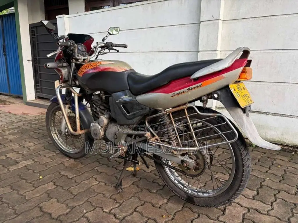 Hero-Honda CBZ STAR 2006 Motorbike (Used)