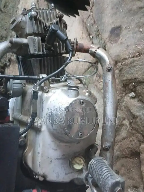 Loncin Loncin 2012 Motorbike (Used)