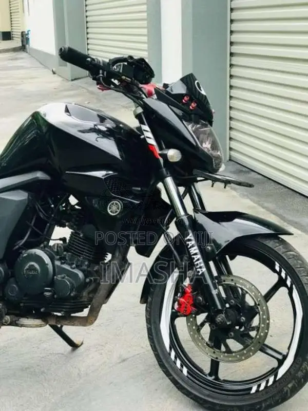 Yamaha FZ 2016 Motorbike (Used)