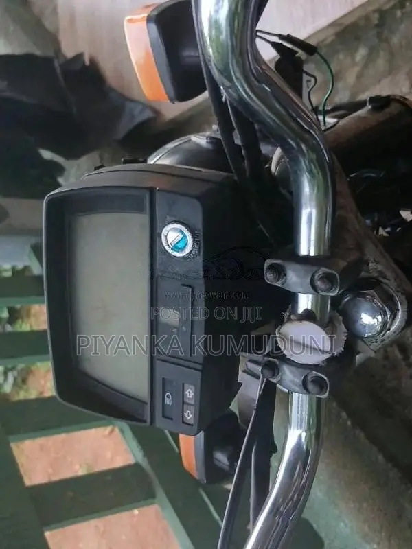 Loncin Loncin 2012 Motorbike (Used)