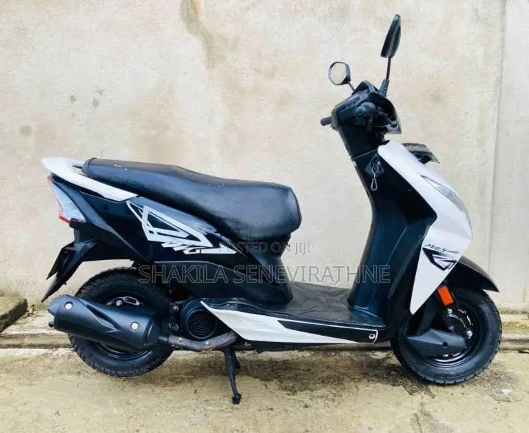 Honda Dio 2016 Motorbike (Used)