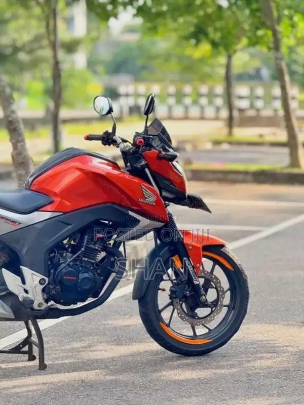 Honda Hornet 2016 Motorbike (Used)