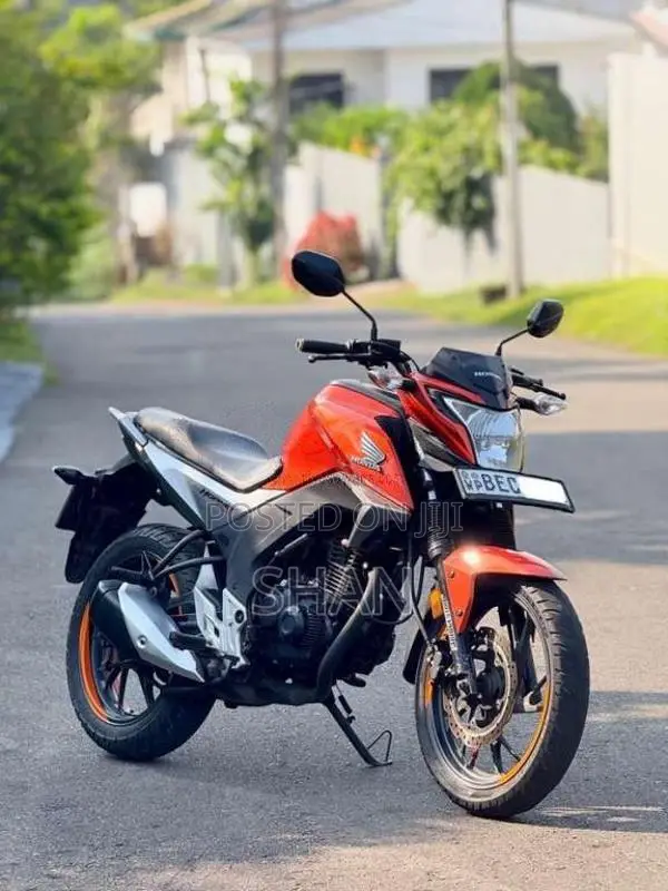 Honda Hornet 2016 Motorbike (Used)