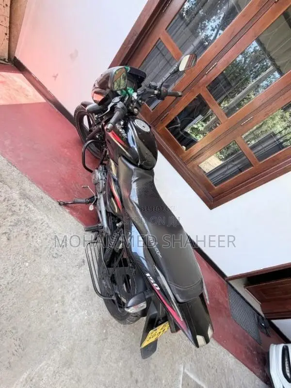 Bajaj Pulsar 150 2017 Motorbike (Used)