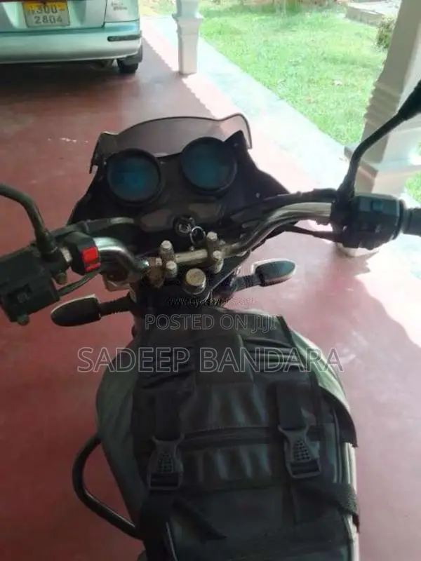 Bajaj Discover 100 2012 motorcycle (Used)