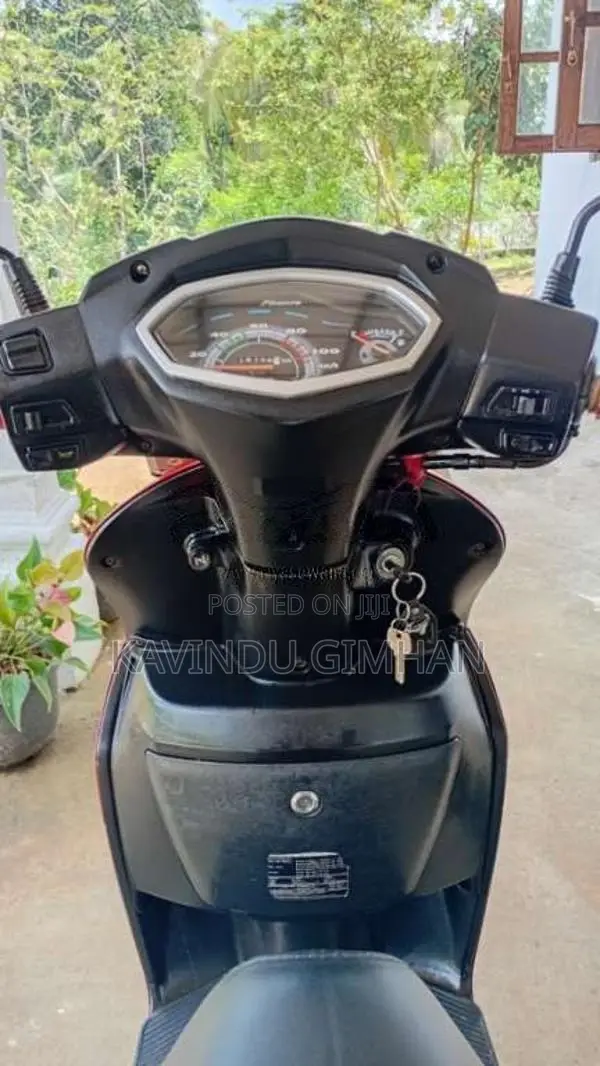 Hero Pleasure 2015 Motorbike (Used)