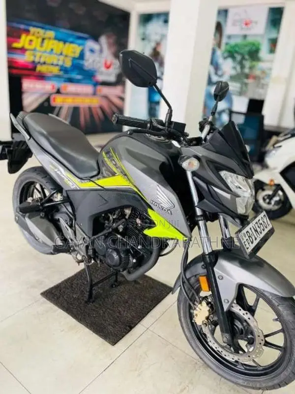 Honda Hornet 2019 Motorbike (Used)