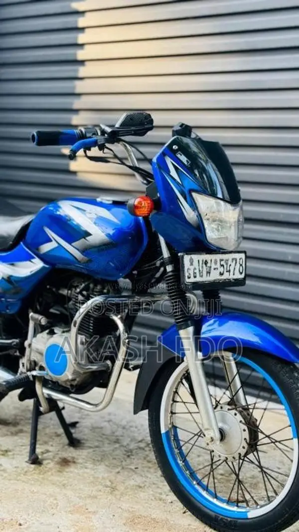 Bajaj CT-100 2010 Motorbike (Used)