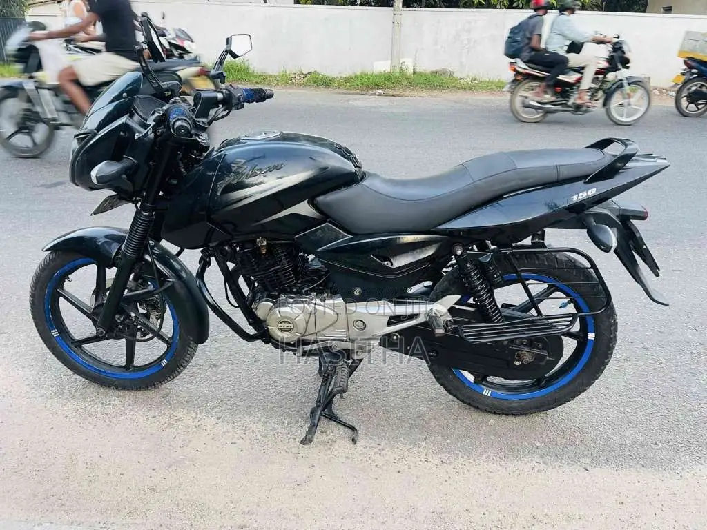 Bajaj Pulsar 2016 Motorbike (Used)
