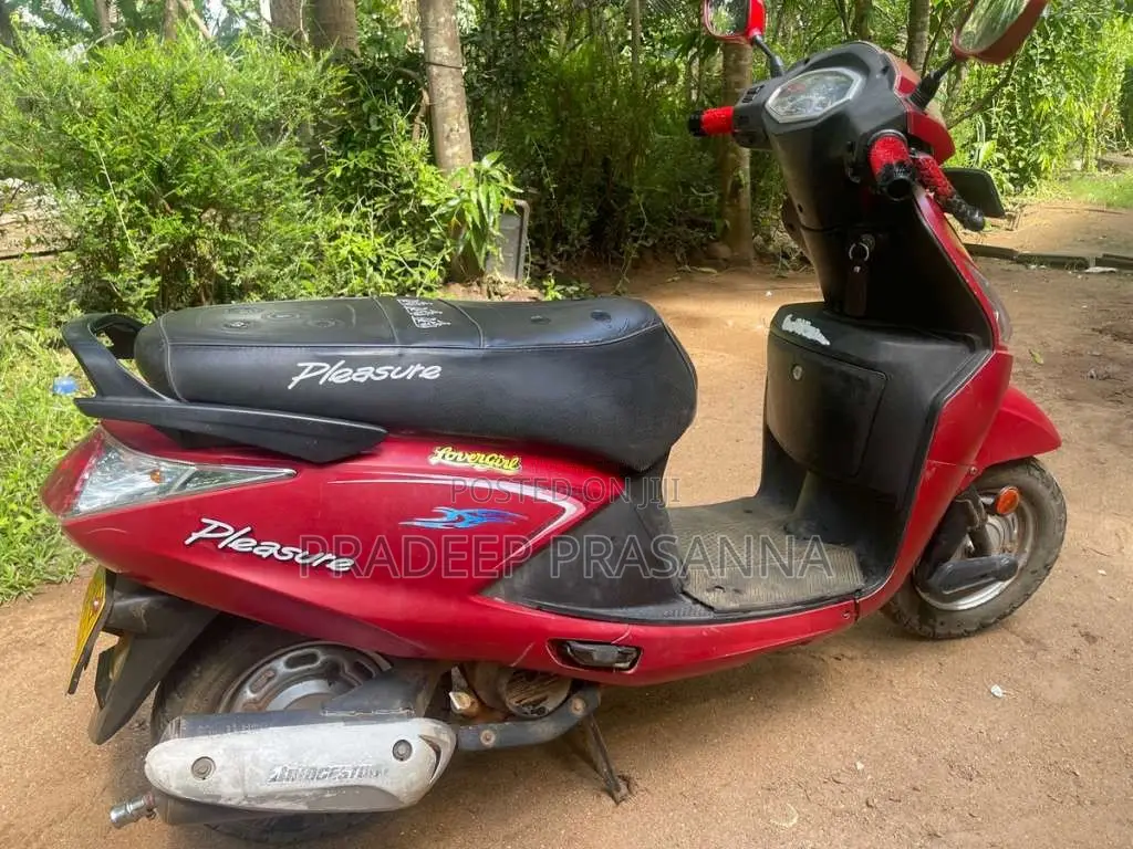 Hero Pleasure 2014 Motorbike (Used)