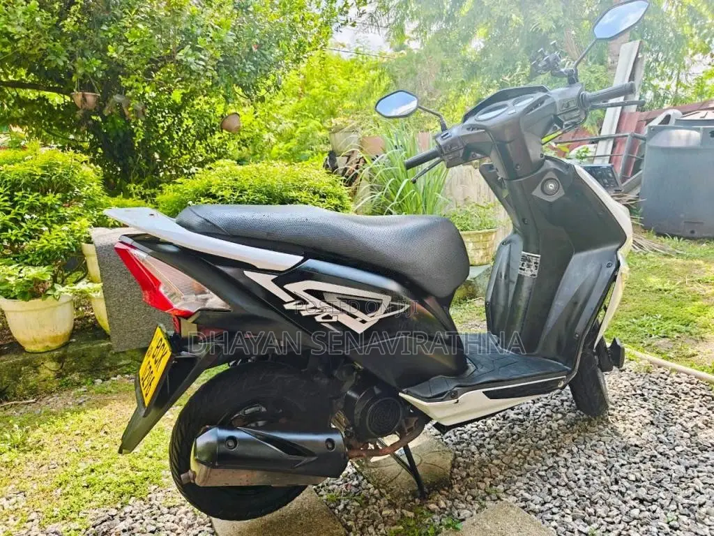 Honda Dio 2015 Motorbike (Used)