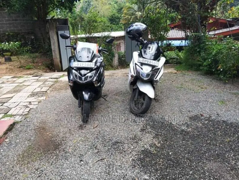 Suzuki BURGMAN 2019 Motorbike (Used)