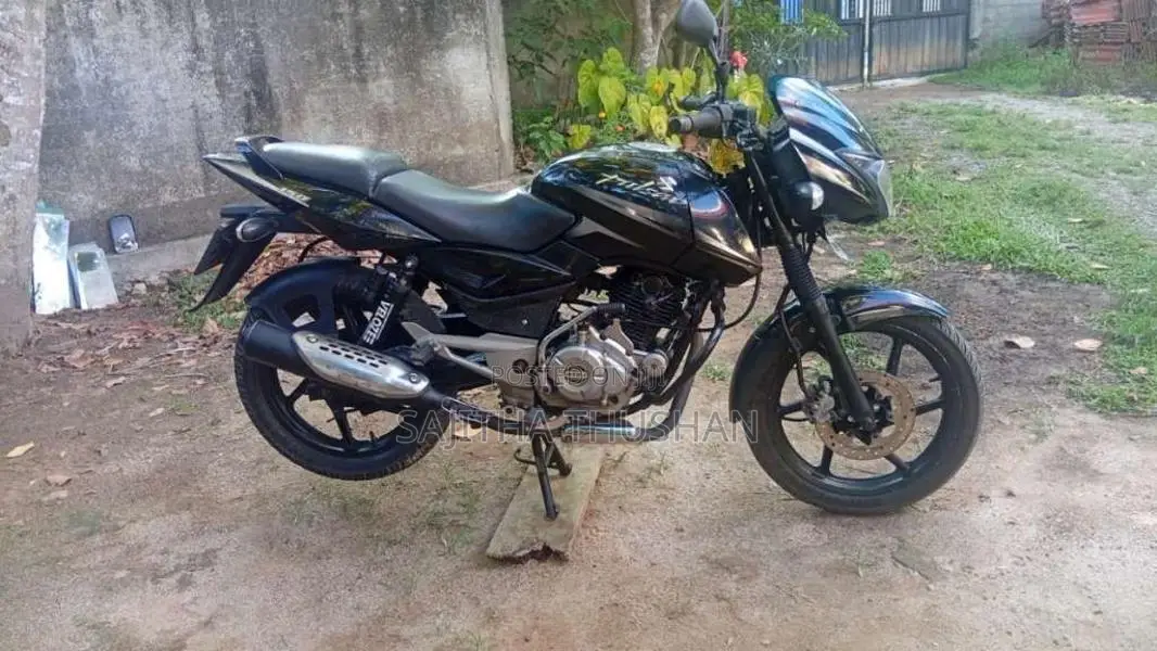 Bajaj Pulsar 150 2016 Motorbike (Used)