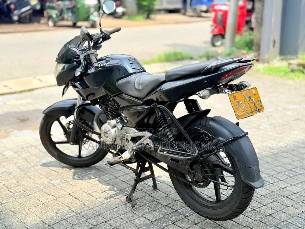 Bajaj Pulsar 135 LS 2012 Motorbike (Used)