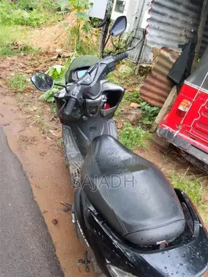 Suzuki Burgman 2020 Motorbike (Used)