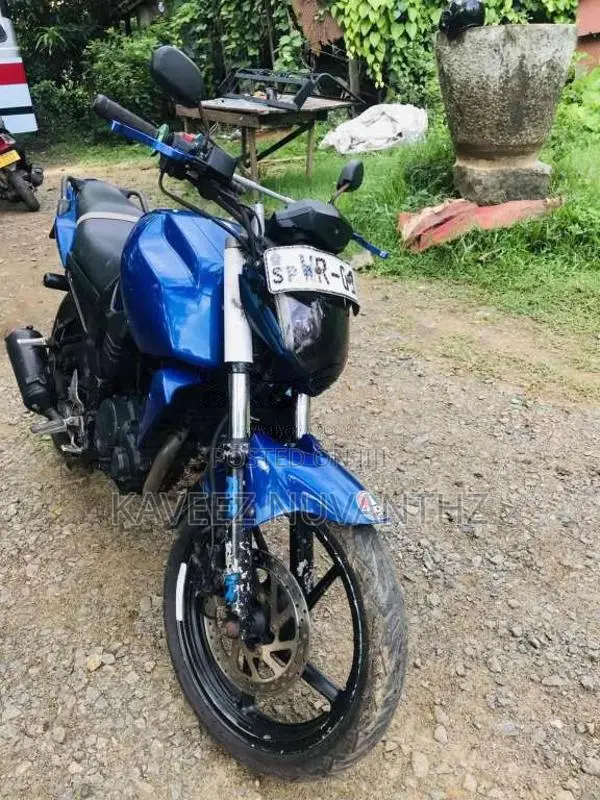 Yamaha FZ-16 2011 Motorbike (Used)
