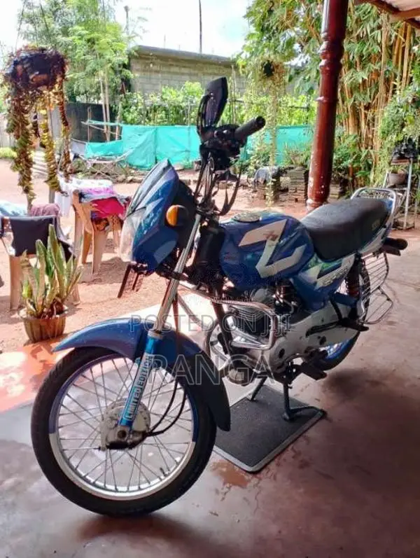 Bajaj CT-100 2006 Motorbike (Used)