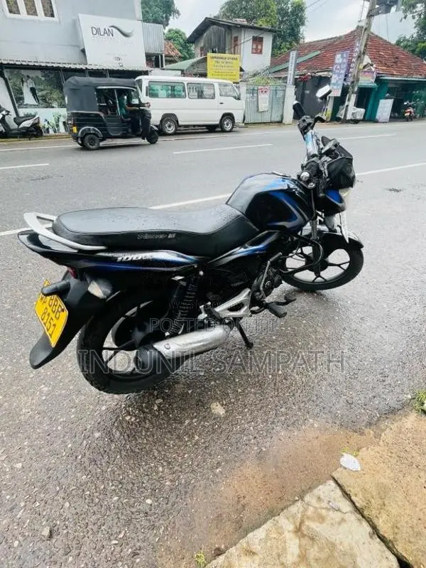 Bajaj Discover 2014 Motorbike (Used)