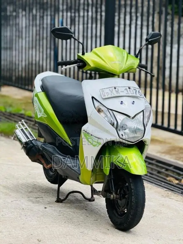 Honda Dio 2012 Motorbike (Used)