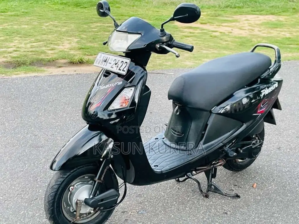 Hero Pleasure 2011 Motorbike (Used)