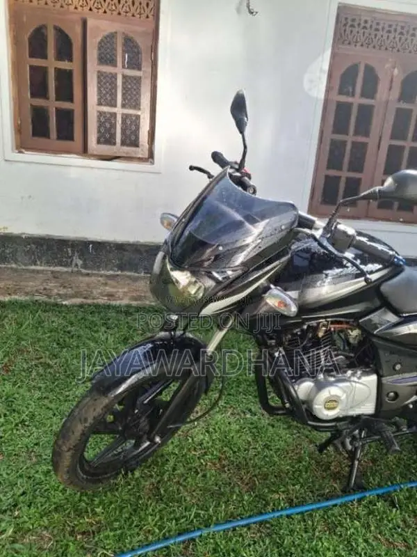Bajaj Pulsar 150 2015 Motorbike (Used)