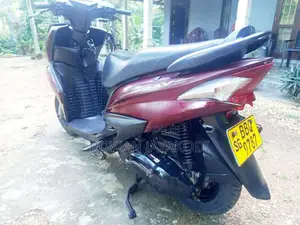 Yamaha Ray 2014 Motorbike (Used)