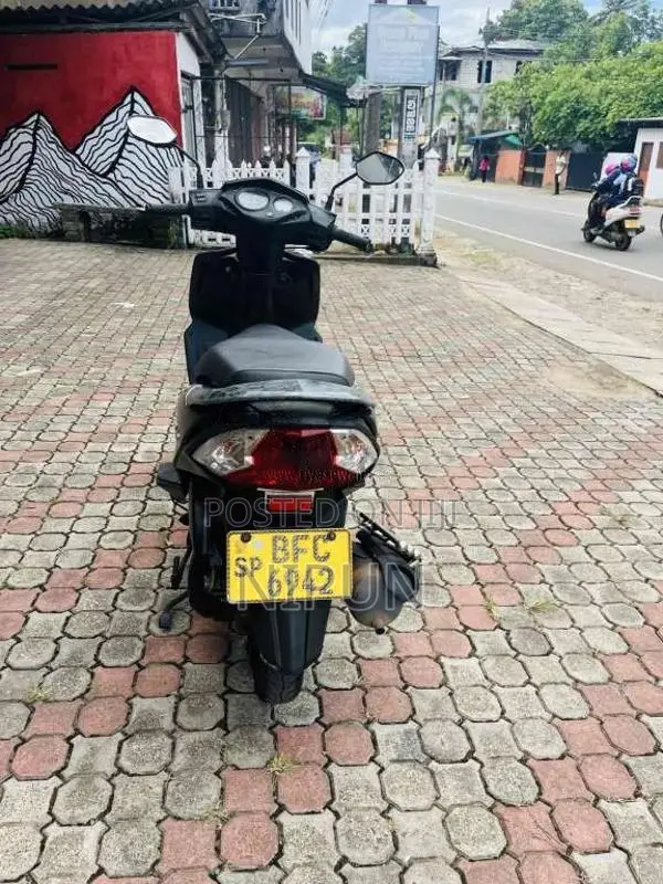 Honda Dio 2017 Motorbike (Used)