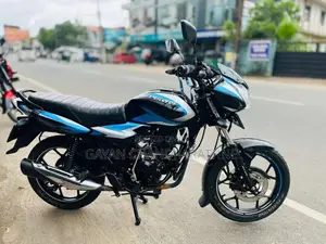 Bajaj Discover 125 2023 Motorbike (Used)
