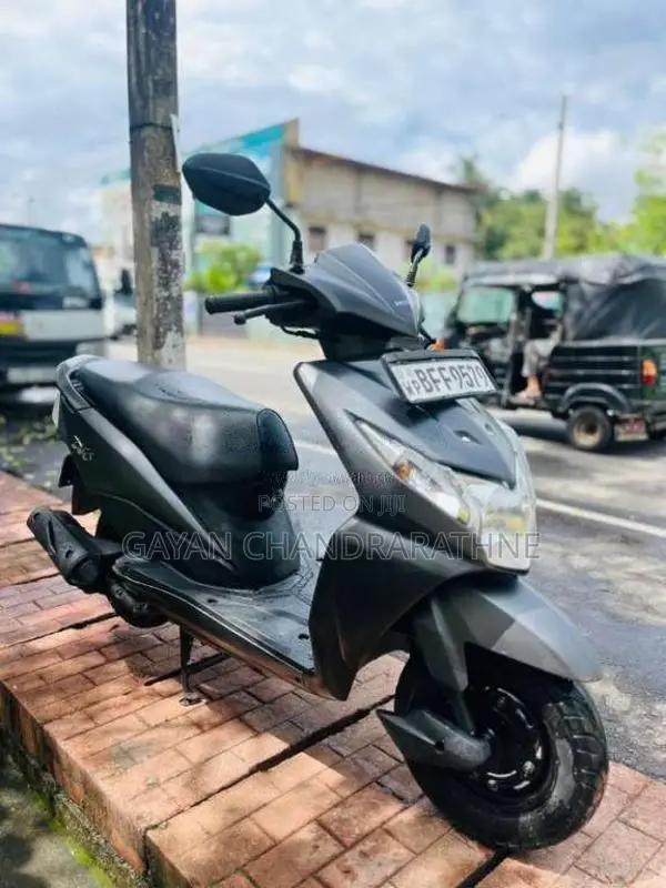 Honda Dio 2017 Motorbike (Used)
