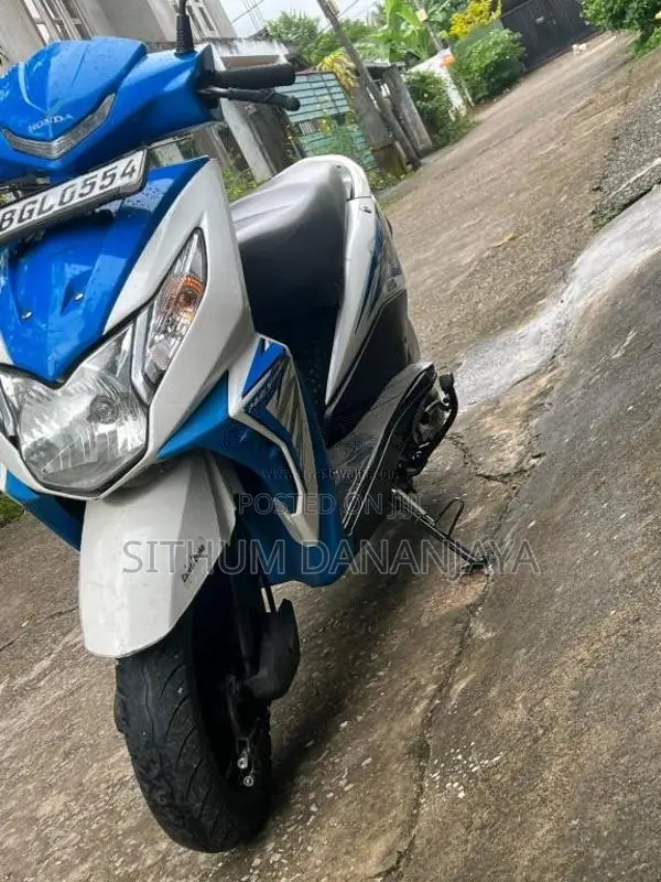 Honda Dio 2018 Motorbike (Used)