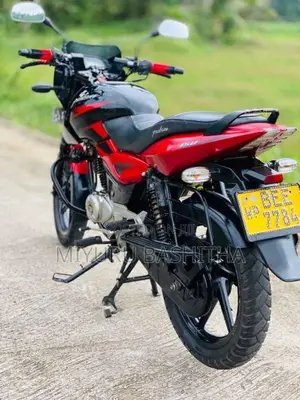 Bajaj Pulsar 2016 Motorbike (Used)