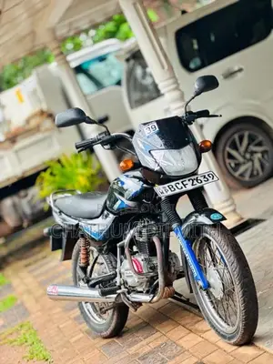 Bajaj CT-100 2015 Motorbike (Used)