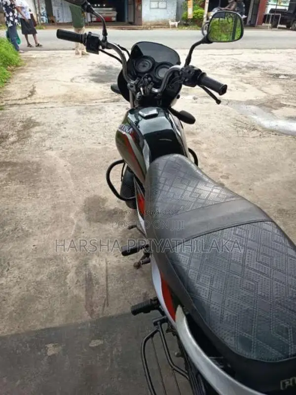 Bajaj Platina 125 2012 Motorbike (Used)