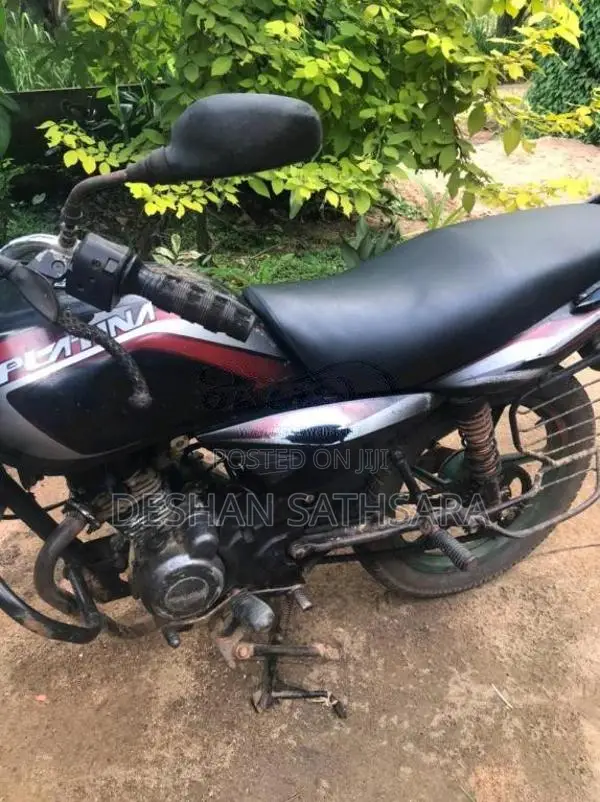 Bajaj Platina 2012 Motorbike (Used)