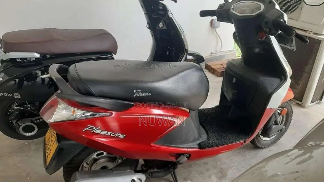 Hero Pleasure 2015 Motorbike (Used)