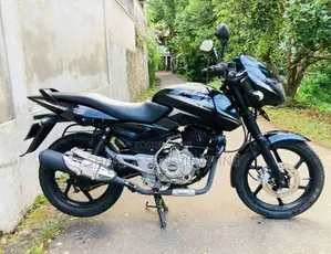 Bajaj Pulsar 150 2017 Motorbike (Used)