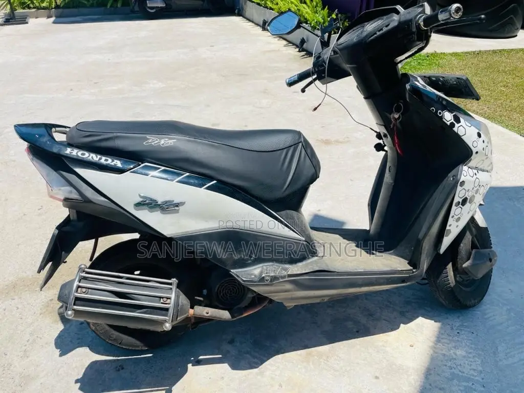 Honda Dio 2014 Motorbike (Used)