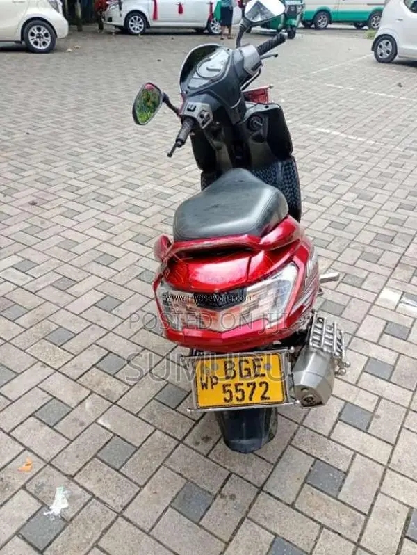 Hero Maestro Edge 2017 Motorbike (Used)