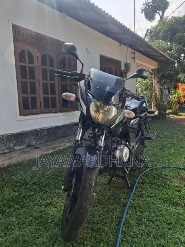 Bajaj Pulsar 150 2015 Motorbike (Used)