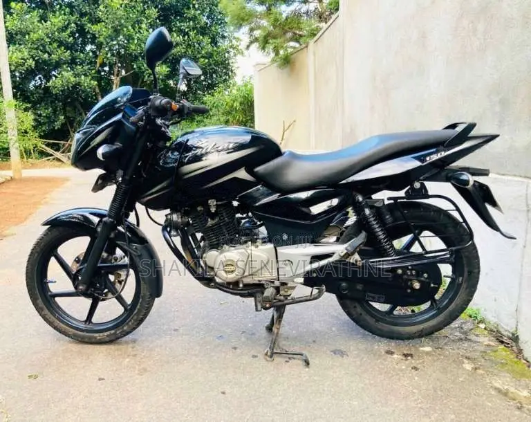 Bajaj Pulsar 150 2017 Motorbike (Used)