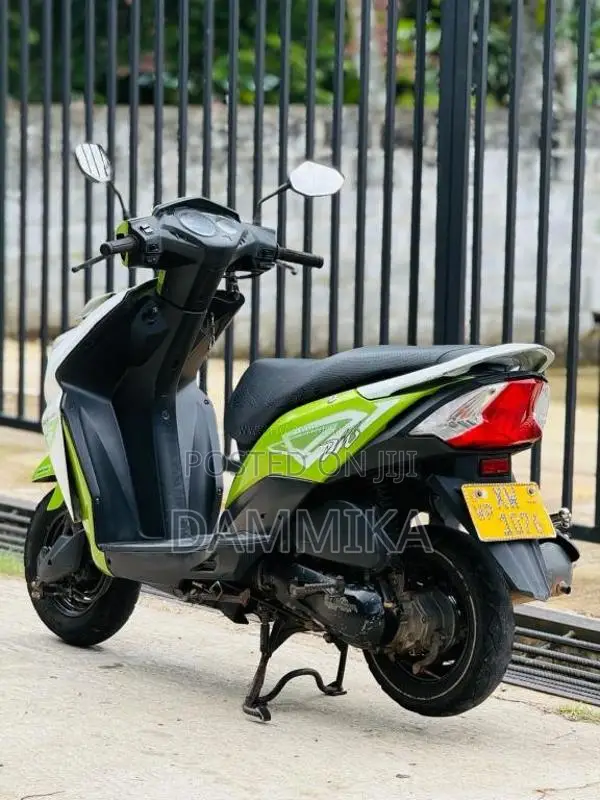 Honda Dio 2012 Motorbike (Used)
