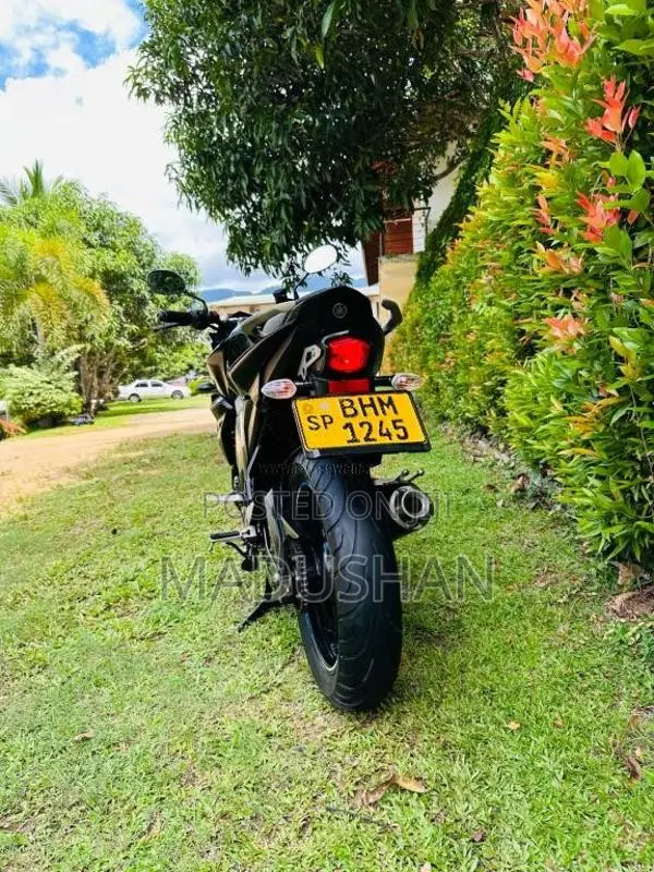 Yamaha Fz Version 2.0 2019 Motorbike (Used)