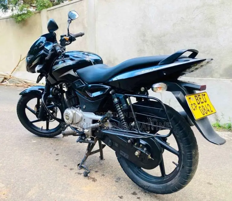Bajaj Pulsar 150 2017 Motorbike (Used)