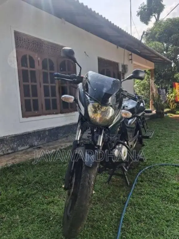 Bajaj Pulsar 150 2015 Motorbike (Used)