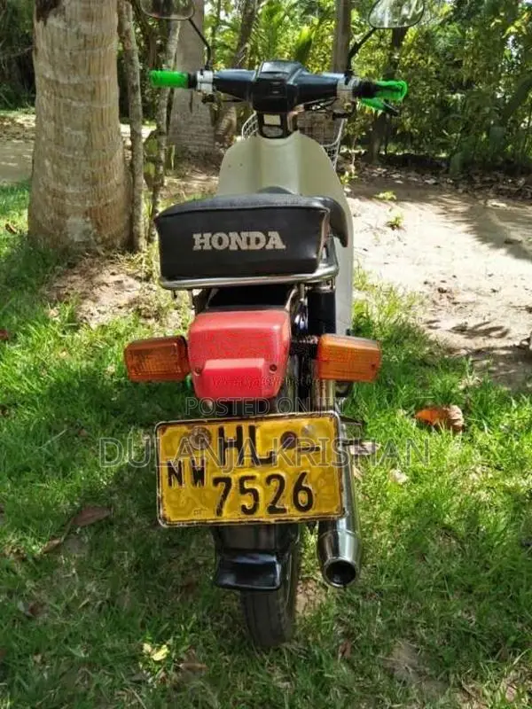 Honda Super Cub 2001 Motorbike (Used)