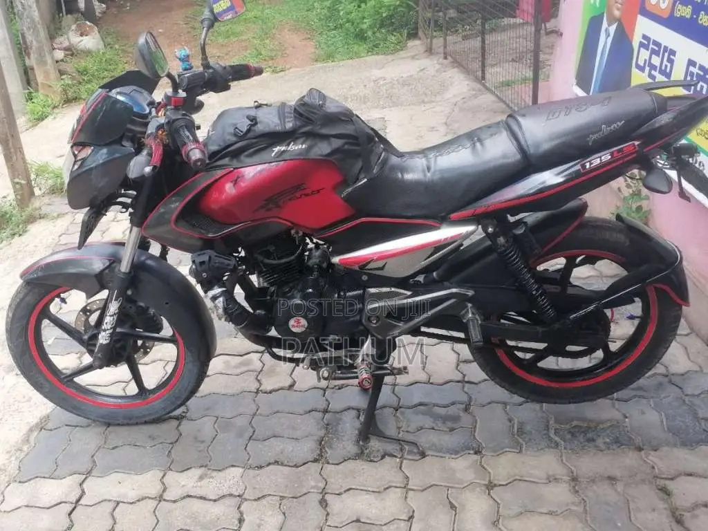 Bajaj Pulsar 135 2012 Motorbike (Used)