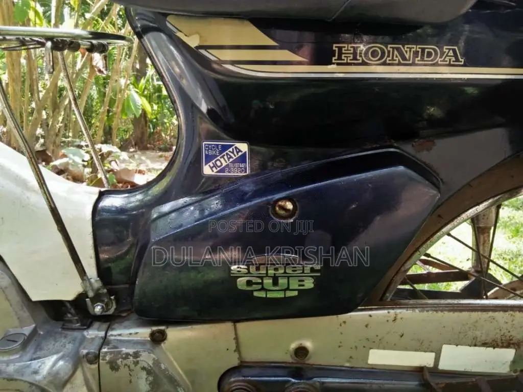 Honda Super Cub 2001 Motorbike (Used)