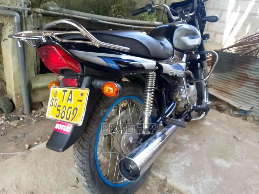 Bajaj CT-100 2006 Motorbike (Used)
